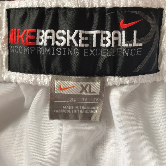 Nike basketball shorts - Picture 4 of 5